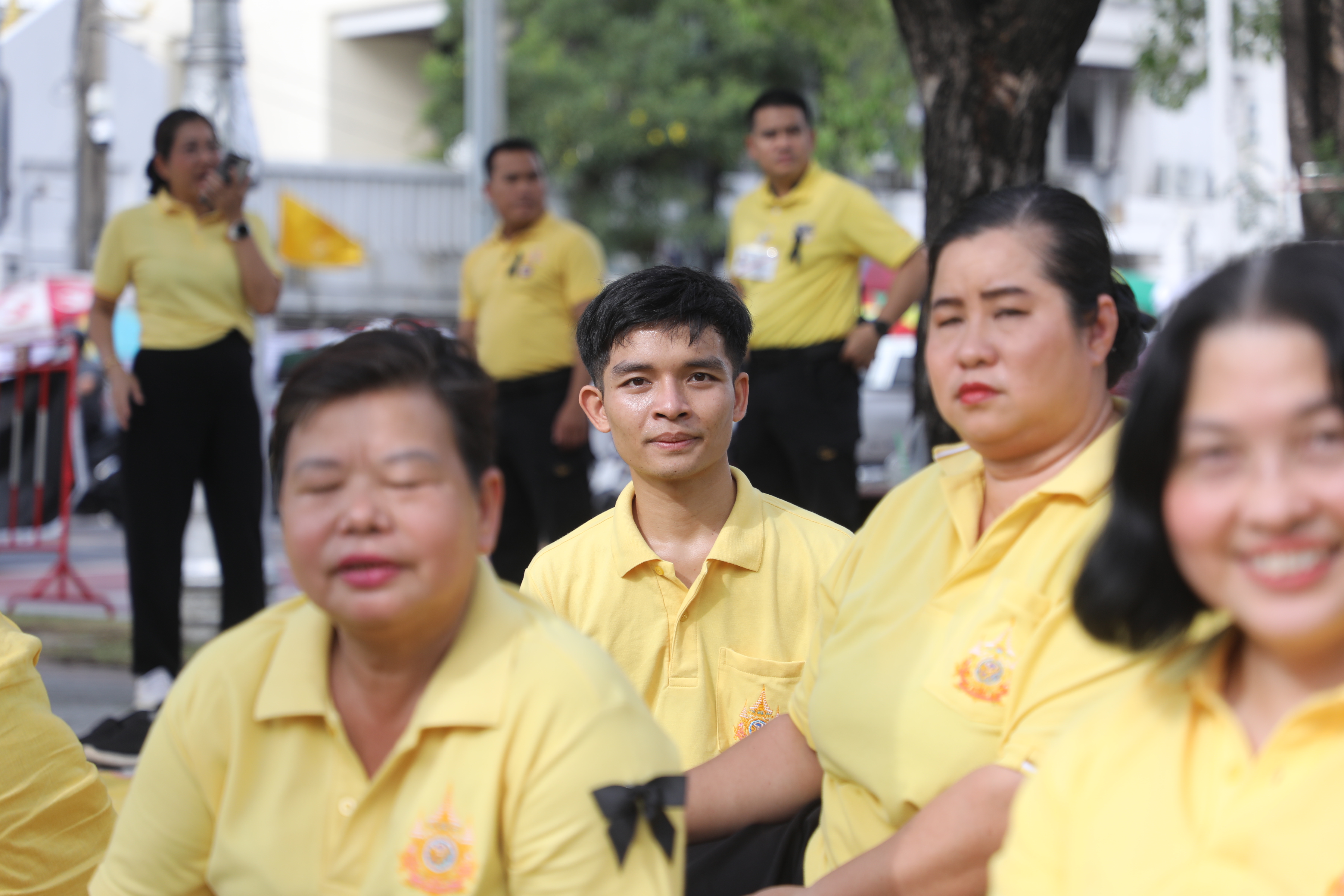 title - ส.ป.ก. ร่วมเฝ้ารับเสด็จฯ พระบาทสมเด็จพระเจ้าอยู่หัว และ สมเด็จพระนางเจ้า ฯ พระบรมราชินี เนื่องในโอกาสเสด็จพระราชดำเนินไปในการ พระราชพิธีเฉลิมพระชนมพรรษา 28 กรกฎาคม 2569
